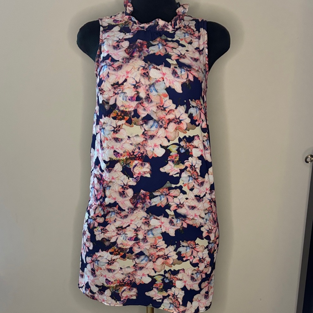 3 for $20 Cynthia Rowley Floral Sleeveless Dress Size 8